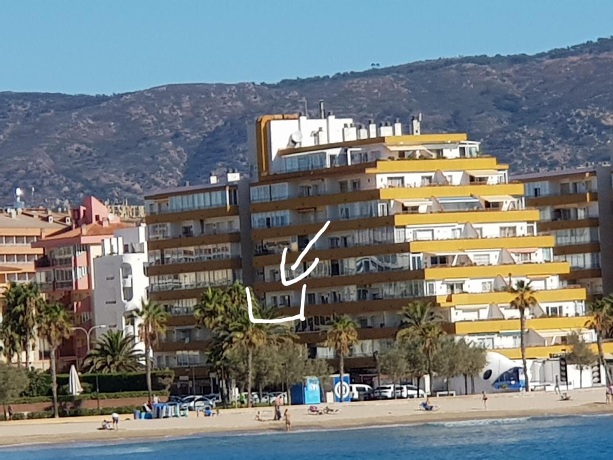 Rosas Holiday Center Екстериор снимка